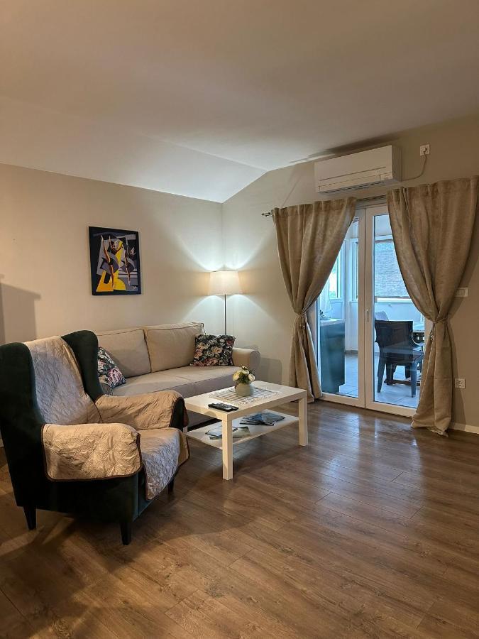 Apartman Lusy Tribalj Екстериор снимка